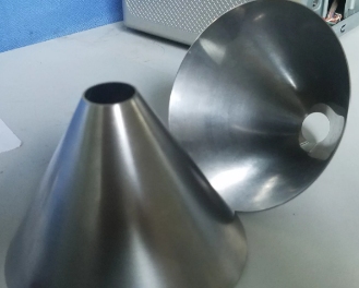 Stainless steel centrifugal disc metal spinning